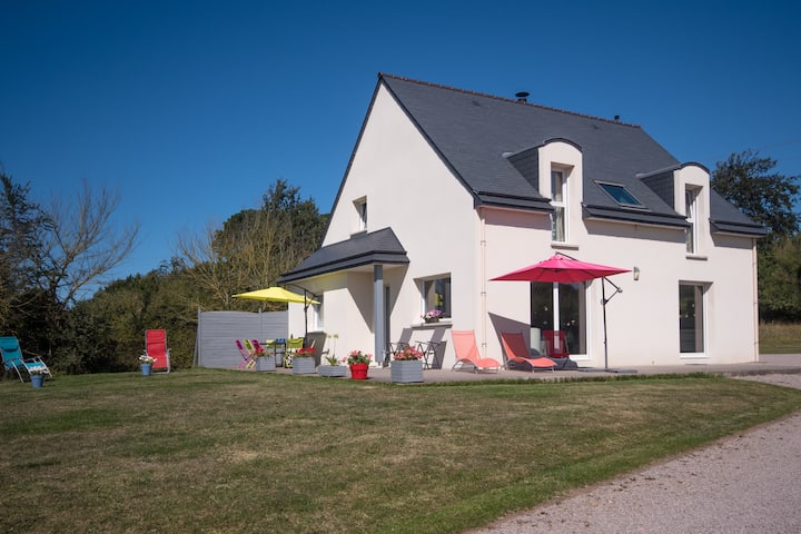 Extérieur de la maison de famille au Cap Fréhel